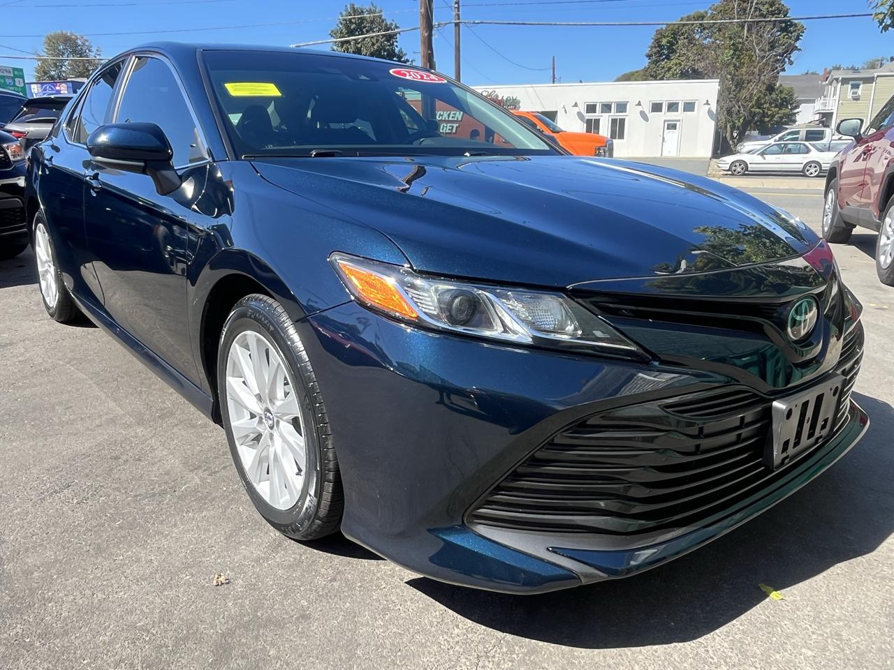 Toyota Camry XLE Auto (Natl) 2018