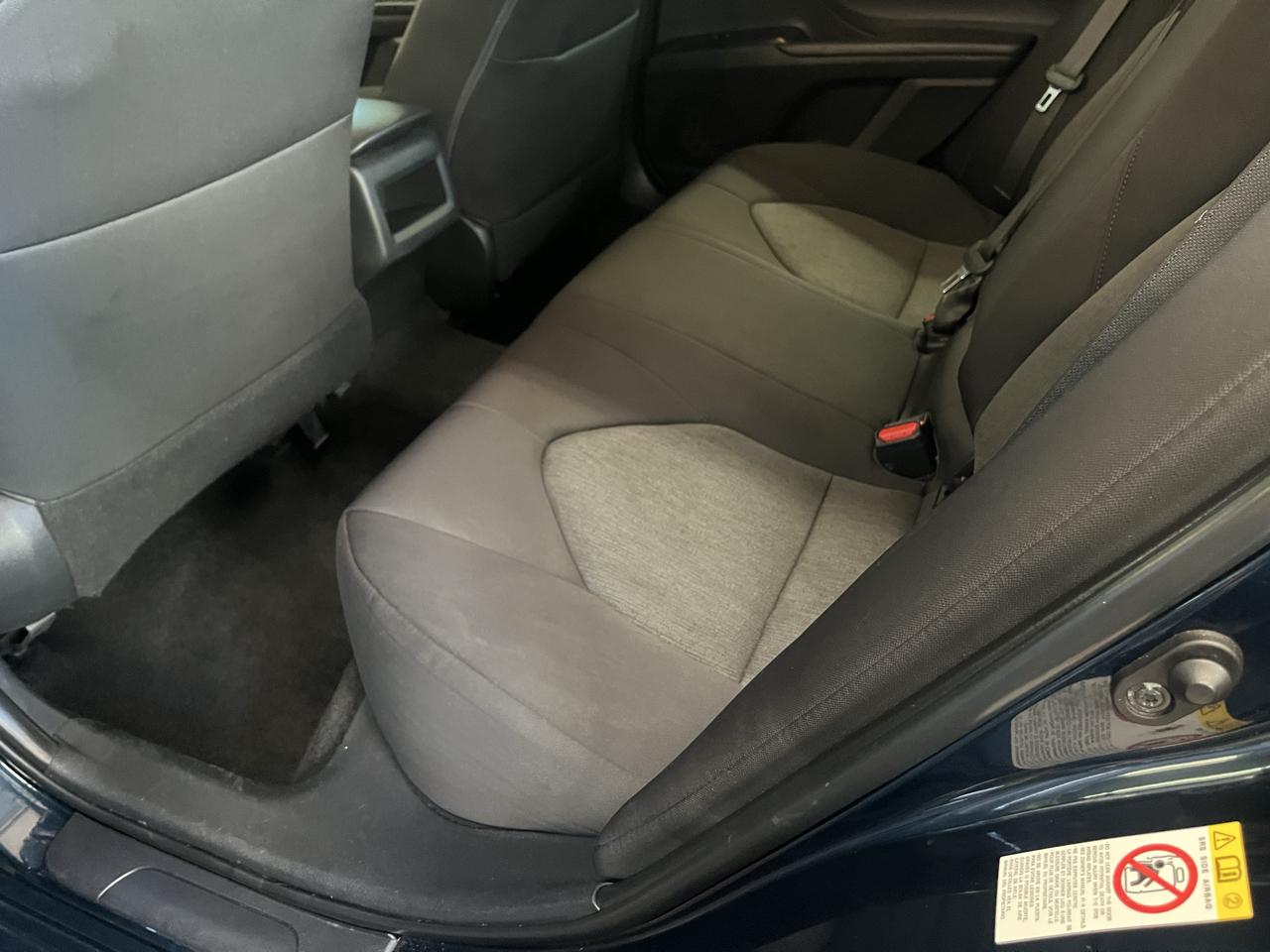 Toyota Camry XLE Auto (Natl) 2018