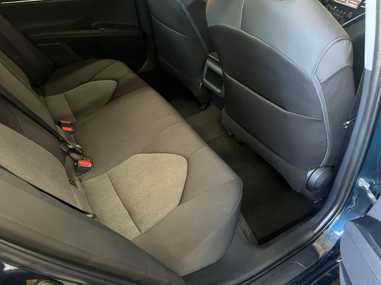 Toyota Camry XLE Auto (Natl) 2018