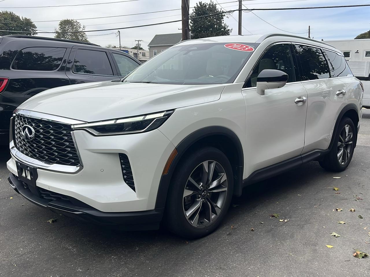 Infiniti QX60 LUXE AWD 2023