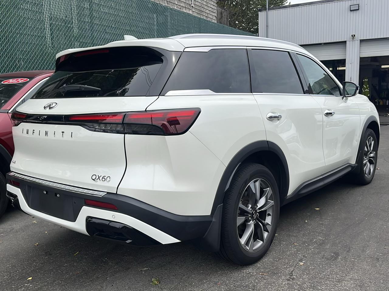 Infiniti QX60 LUXE AWD 2023