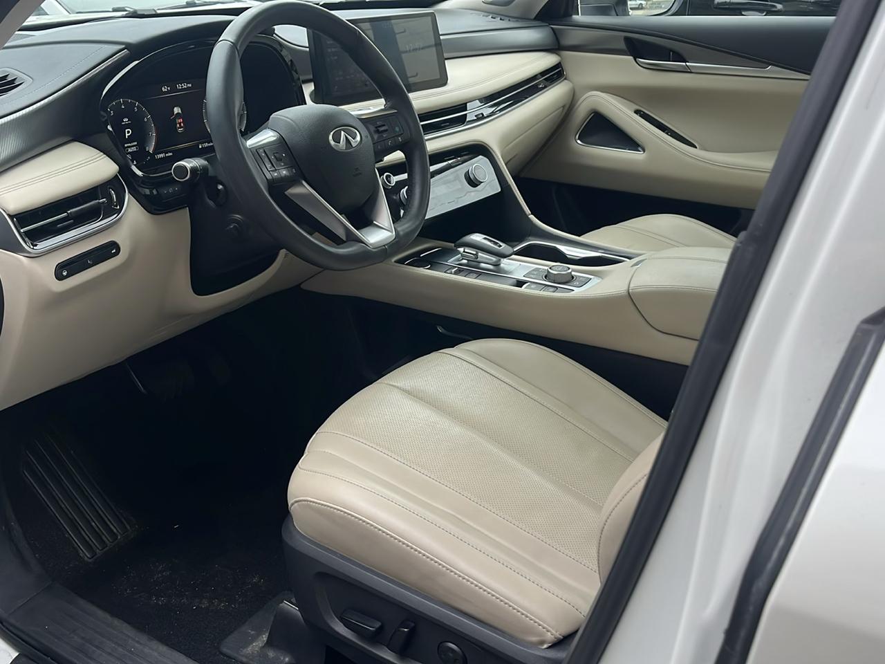 Infiniti QX60 LUXE AWD 2023