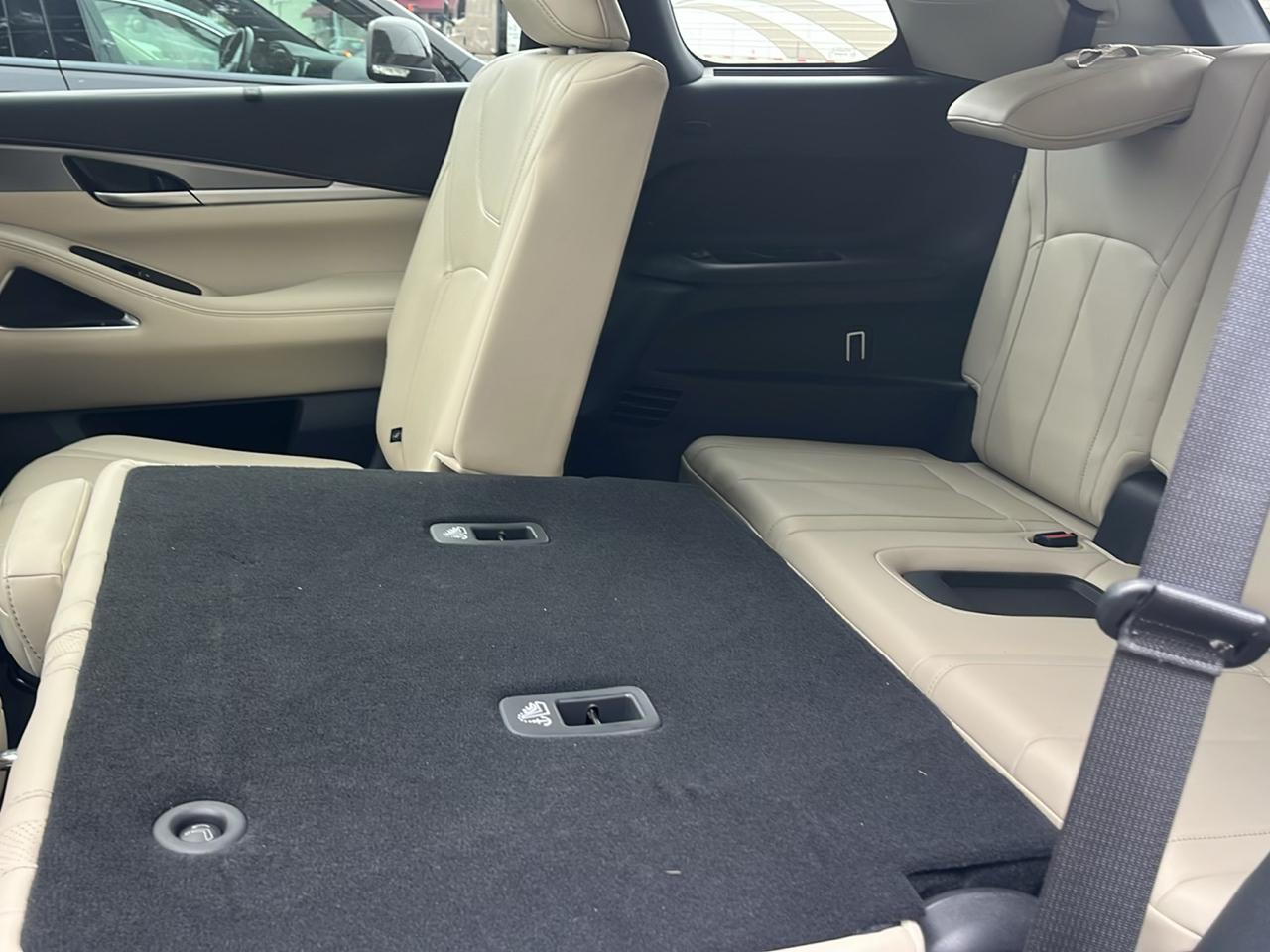 Infiniti QX60 LUXE AWD 2023