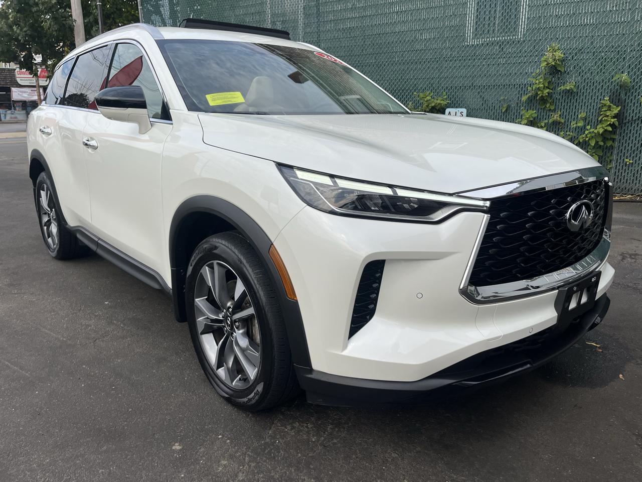 Infiniti QX60 LUXE AWD 2023