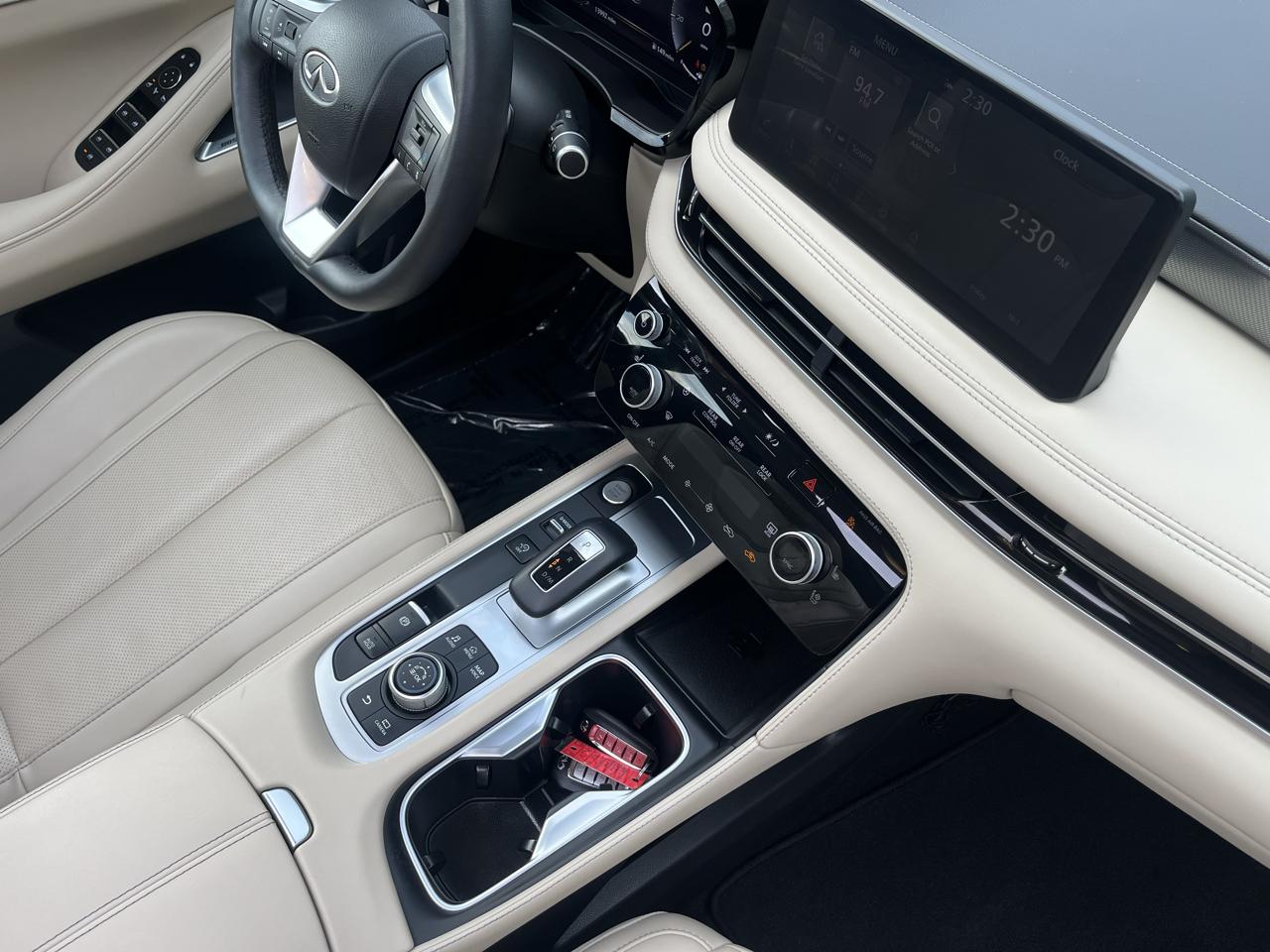 Infiniti QX60 LUXE AWD 2023