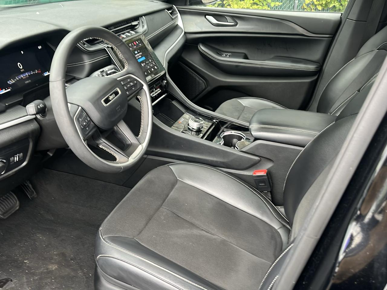 Jeep Grand Cherokee Altitude 4x4 2023
