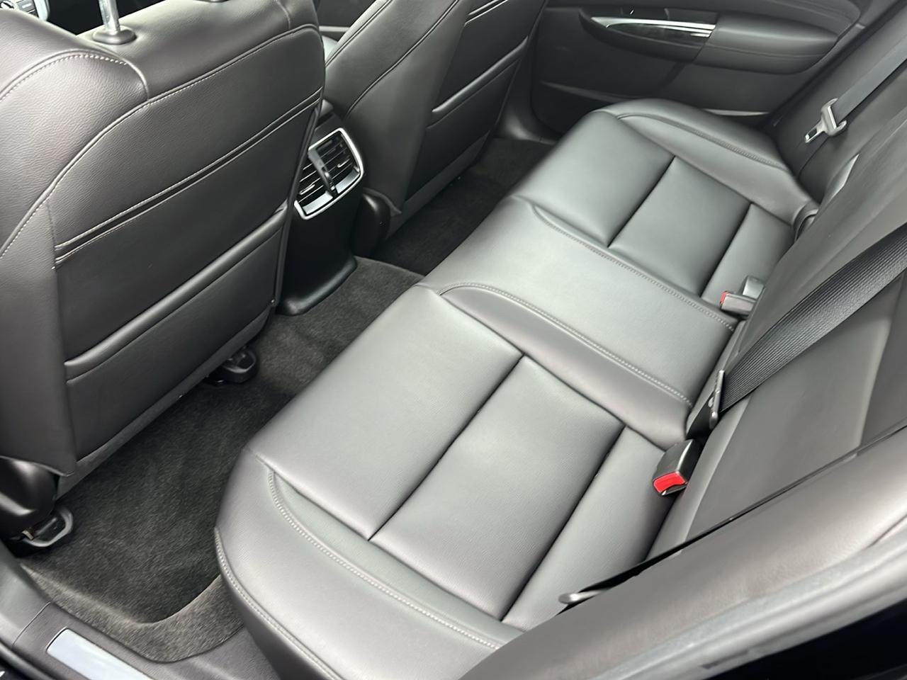 Acura TLX 2.4L FWD 2018