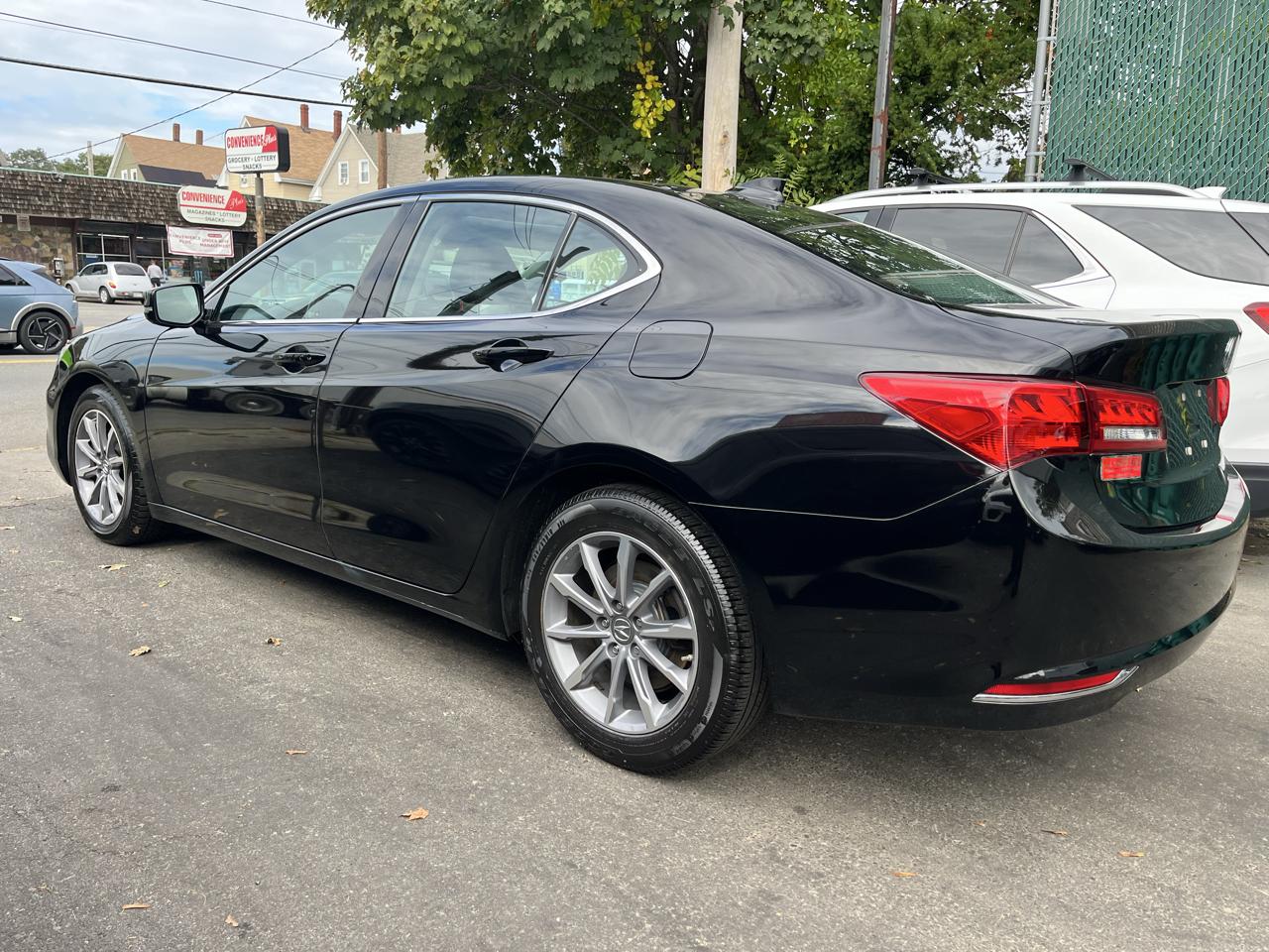 Acura TLX 2.4L FWD 2018