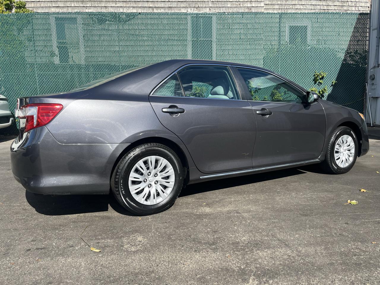 Toyota Camry 2014.5 4dr Sdn I4 Auto SE Sport (Natl) 2014