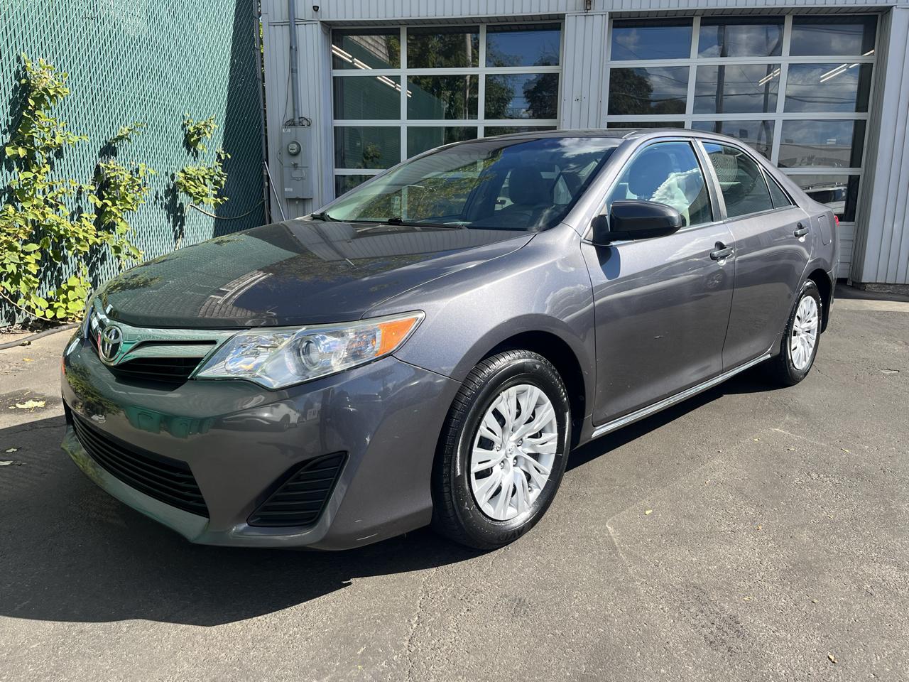 Toyota Camry 2014.5 4dr Sdn I4 Auto SE Sport (Natl) 2014