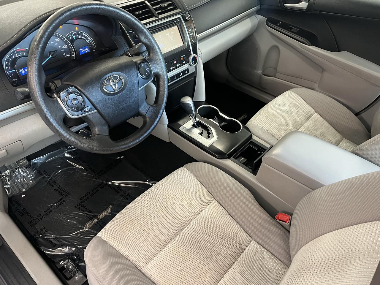 Toyota Camry 2014.5 4dr Sdn I4 Auto SE Sport (Natl) 2014