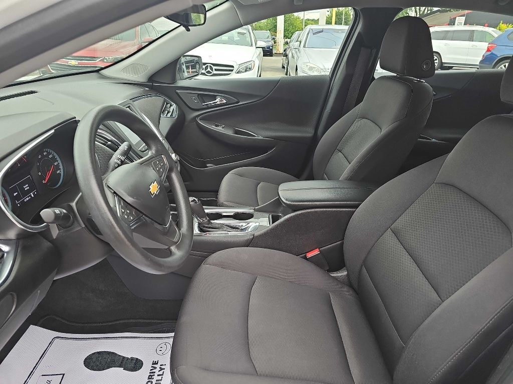 Chevrolet Malibu  2017