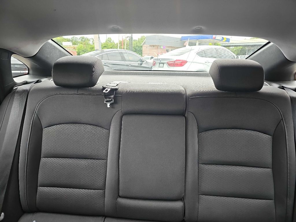 Chevrolet Malibu  2017