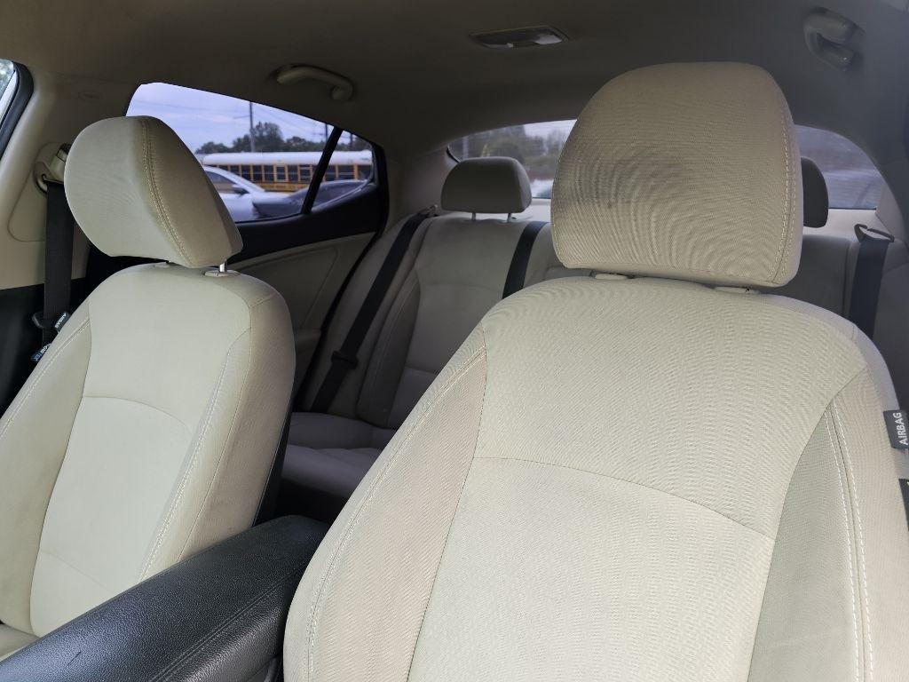 Kia Optima LX 2014