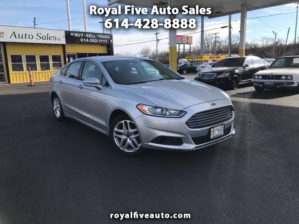 Ford Fusion SE 2016
