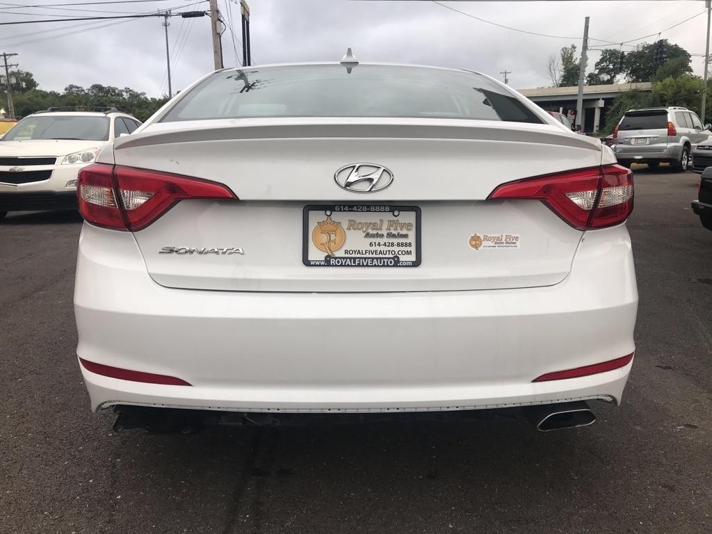 Hyundai Sonata SE 2017