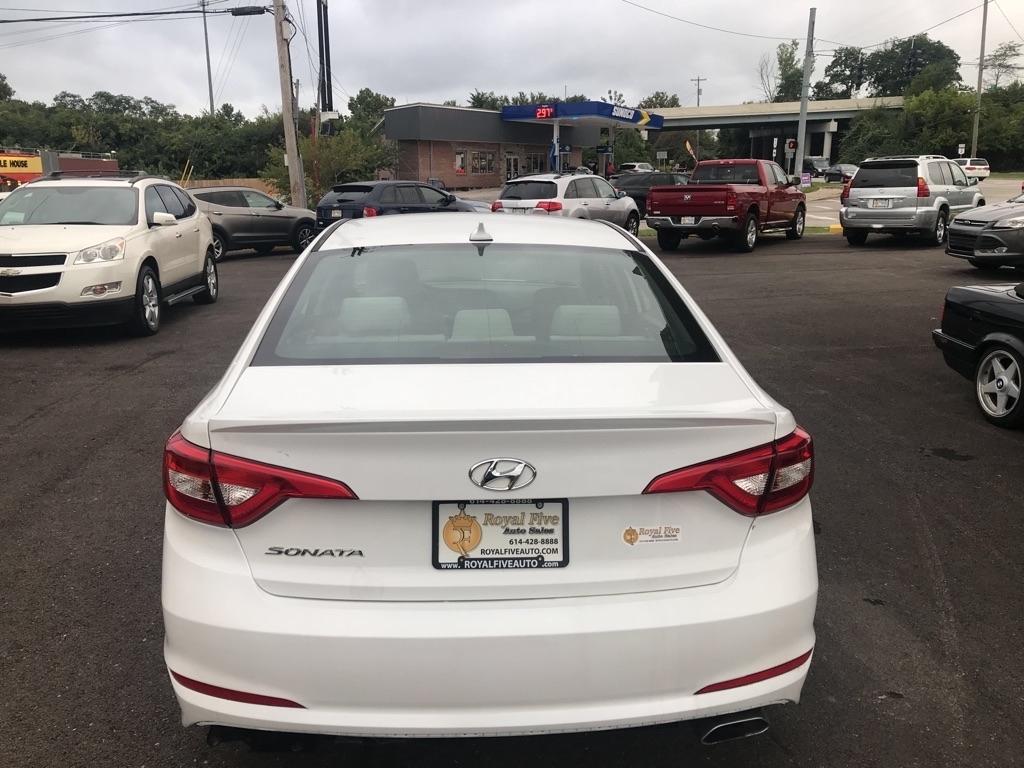 Hyundai Sonata SE 2017