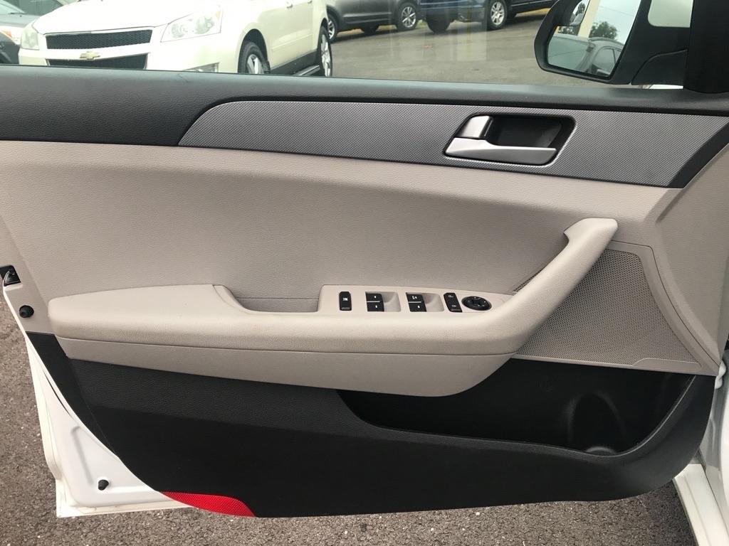 Hyundai Sonata SE 2017