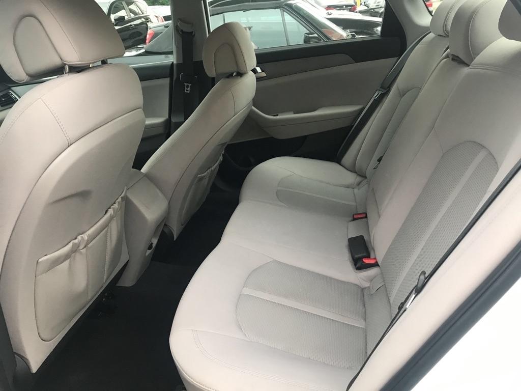 Hyundai Sonata SE 2017