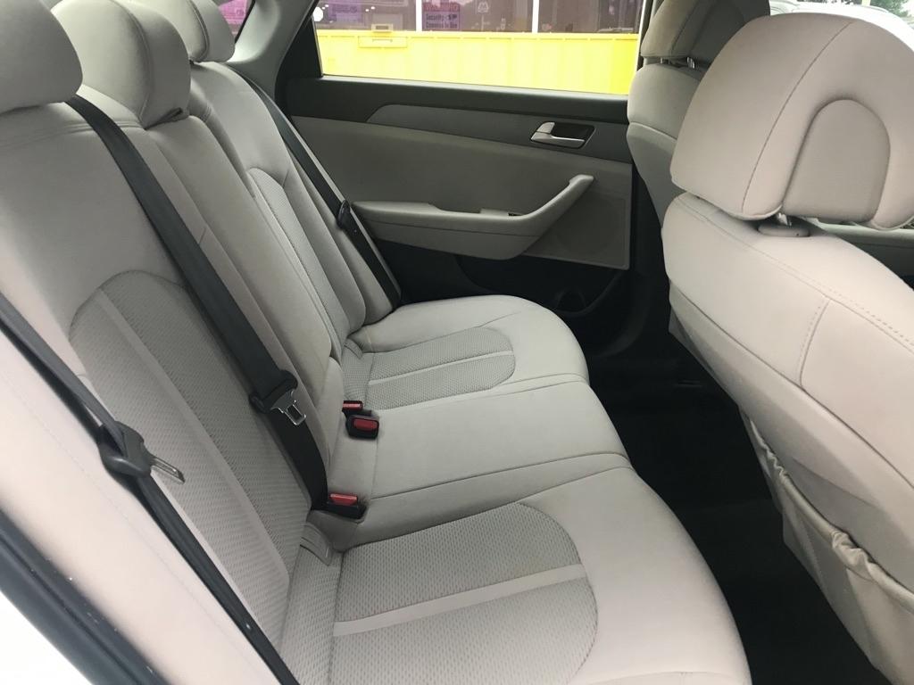Hyundai Sonata SE 2017