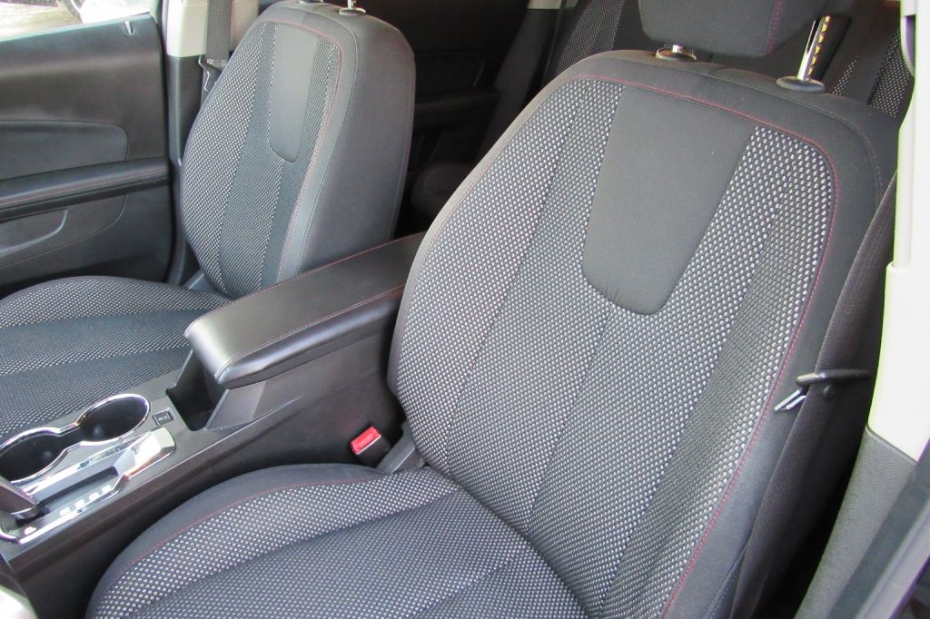 Chevrolet Equinox  2010