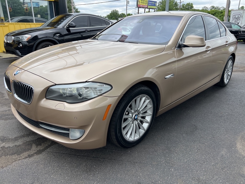 BMW 5-Series 535i 2012