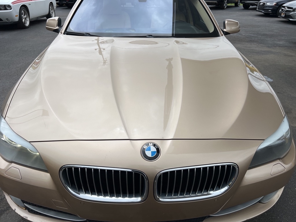 BMW 5-Series 535i 2012