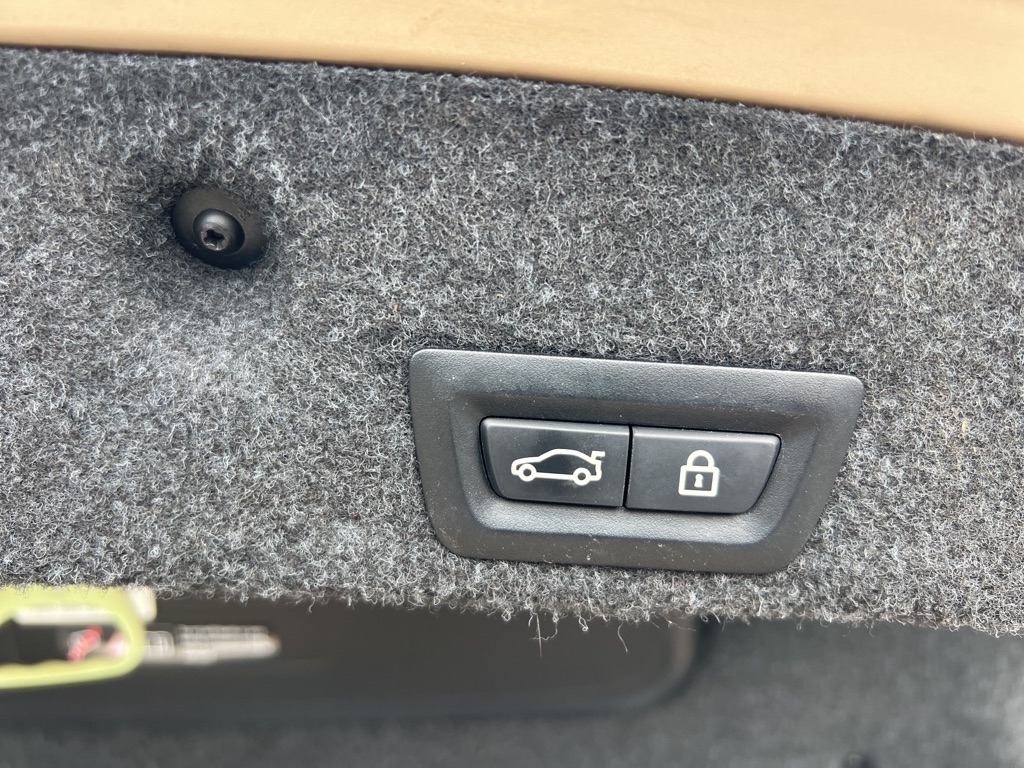 BMW 5-Series 535i 2012