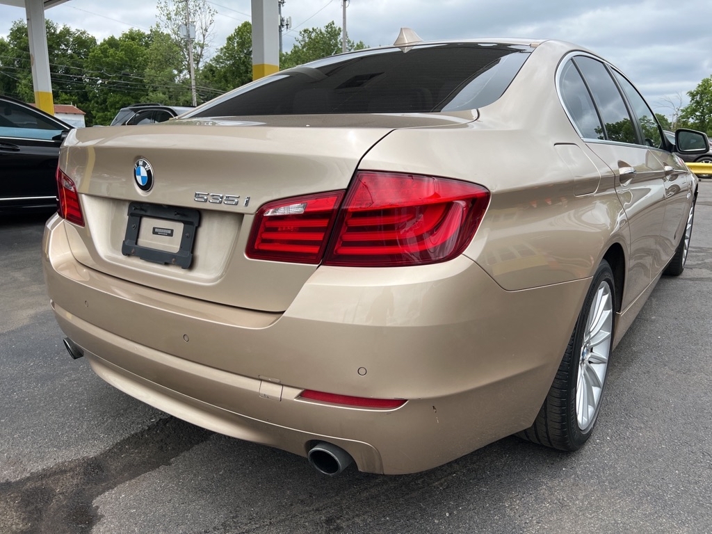 BMW 5-Series 535i 2012