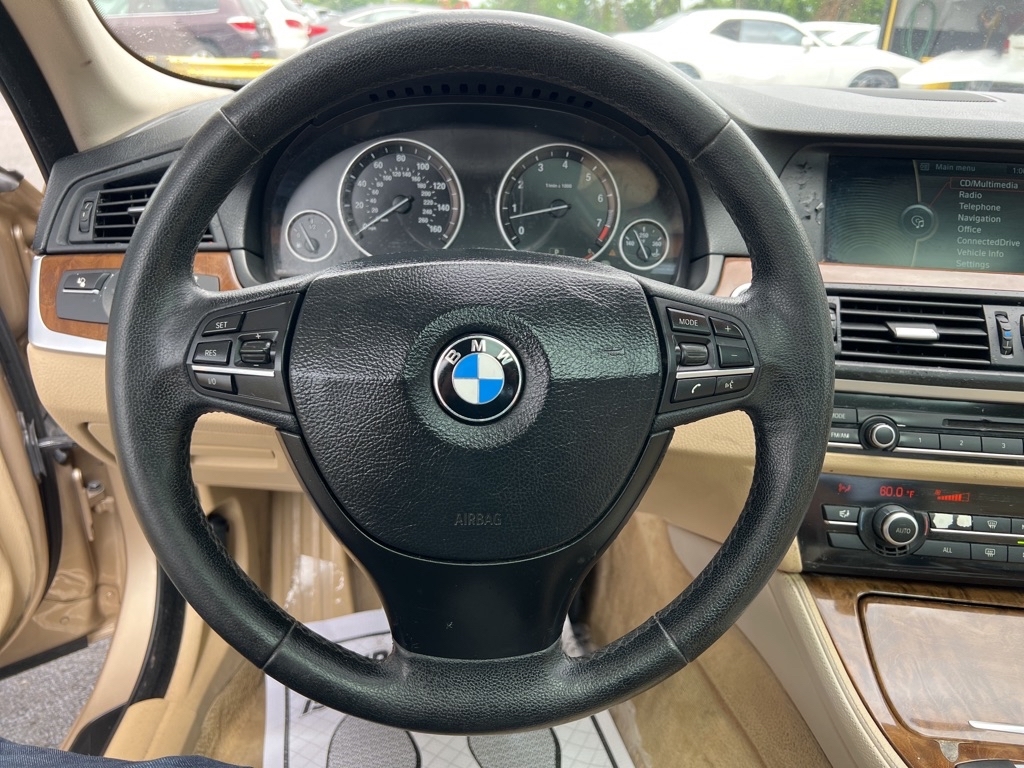 BMW 5-Series 535i 2012