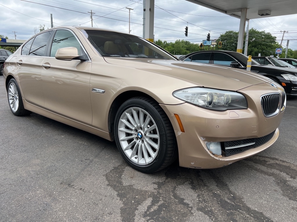 BMW 5-Series 535i 2012