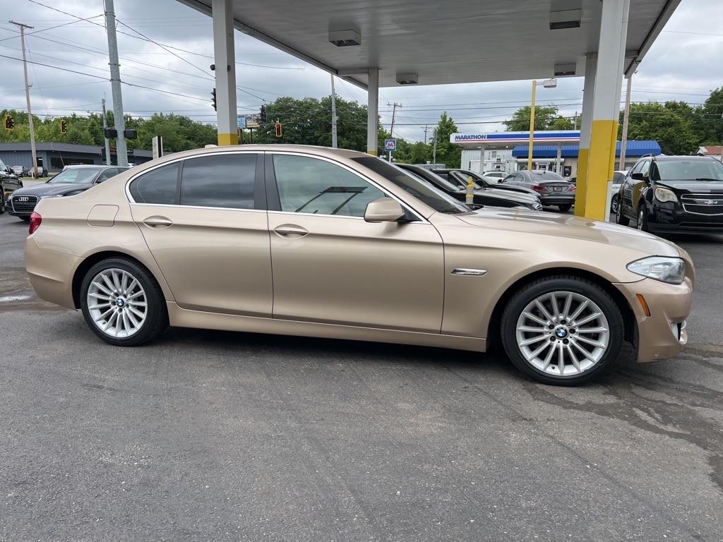 BMW 5-Series 535i 2012