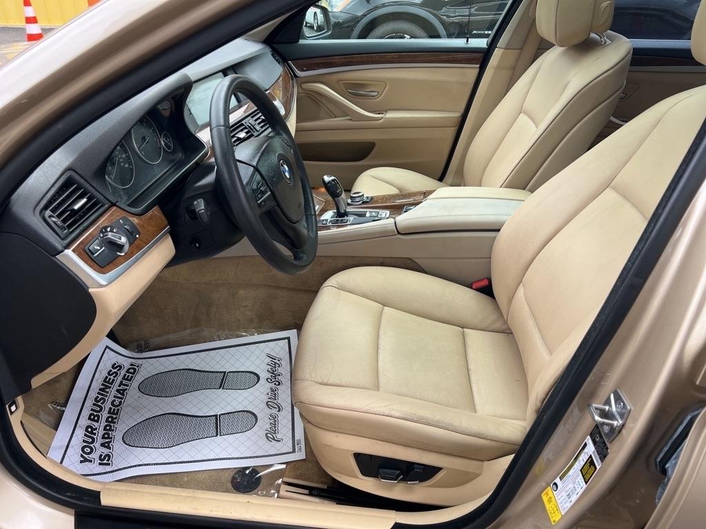 BMW 5-Series 535i 2012