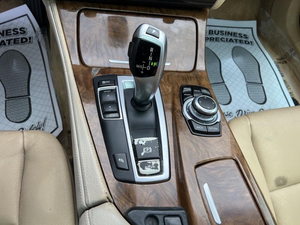 BMW 5-Series 535i 2012