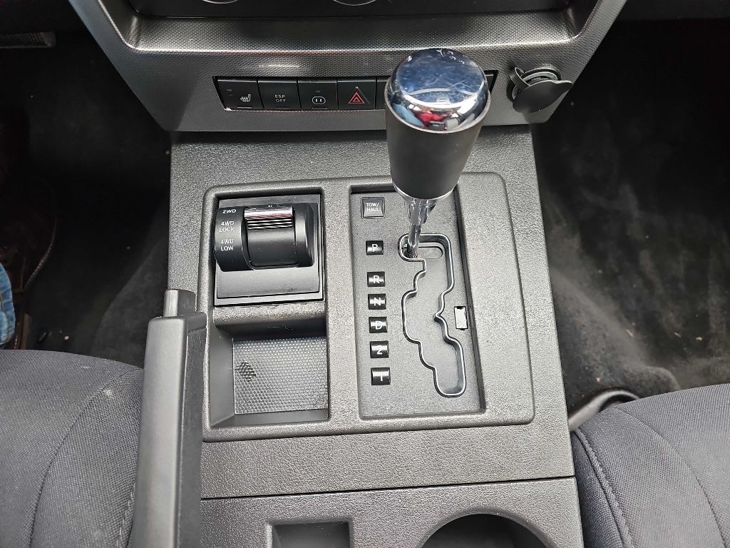 Jeep Liberty Sport 4WD 2010