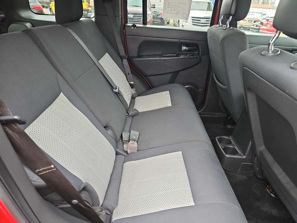 Jeep Liberty Sport 4WD 2010