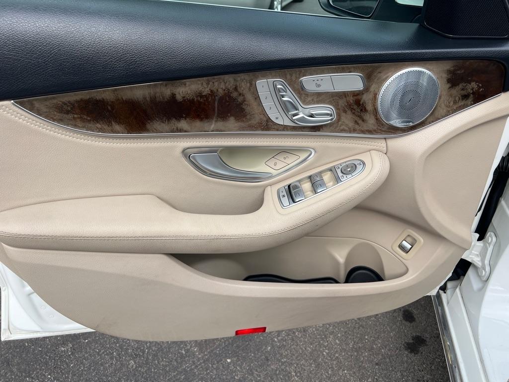 Mercedes-Benz C-Class C300 4MATIC Sedan 2015