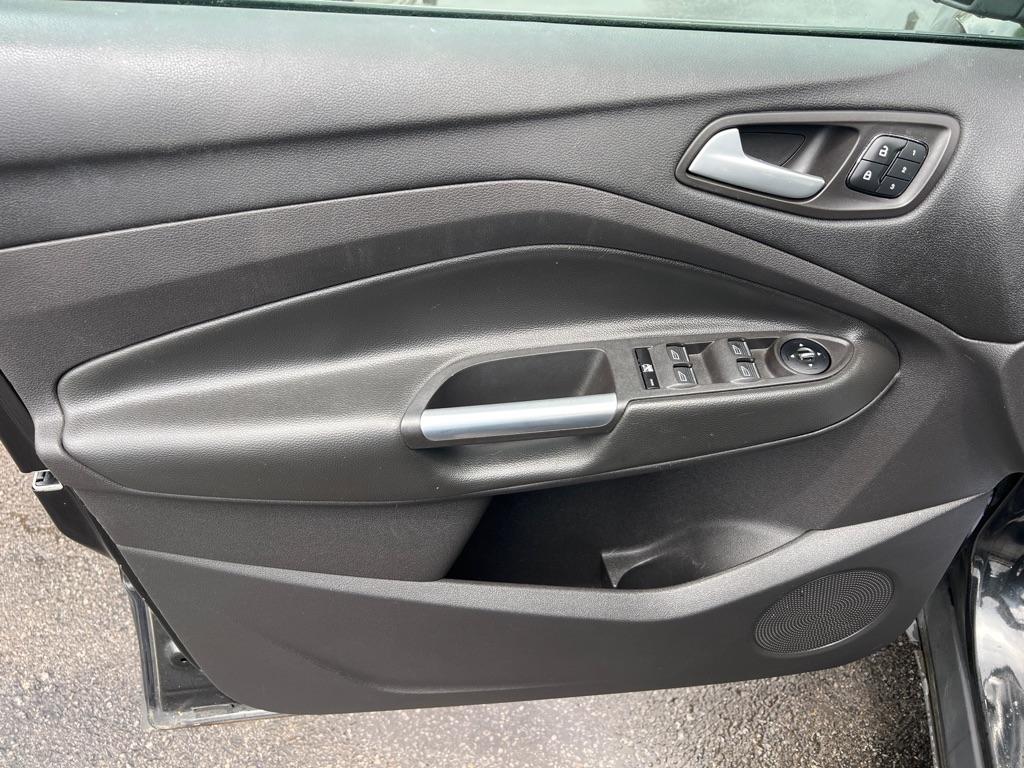 Ford Escape SEL FWD 2013