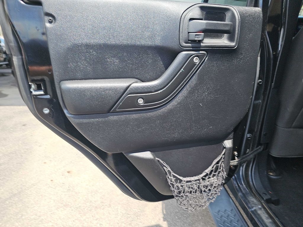 Jeep Wrangler Unlimited Rubicon 4WD 2014