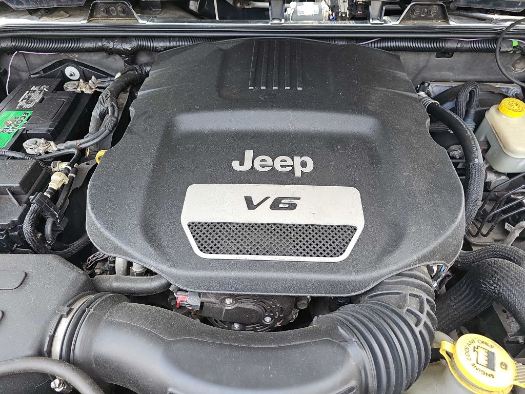 Jeep Wrangler Unlimited Rubicon 4WD 2014