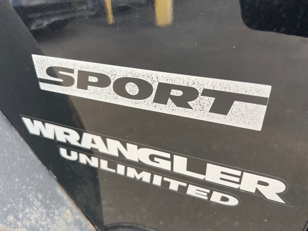 Jeep Wrangler Unlimited Sport 4WD 2011