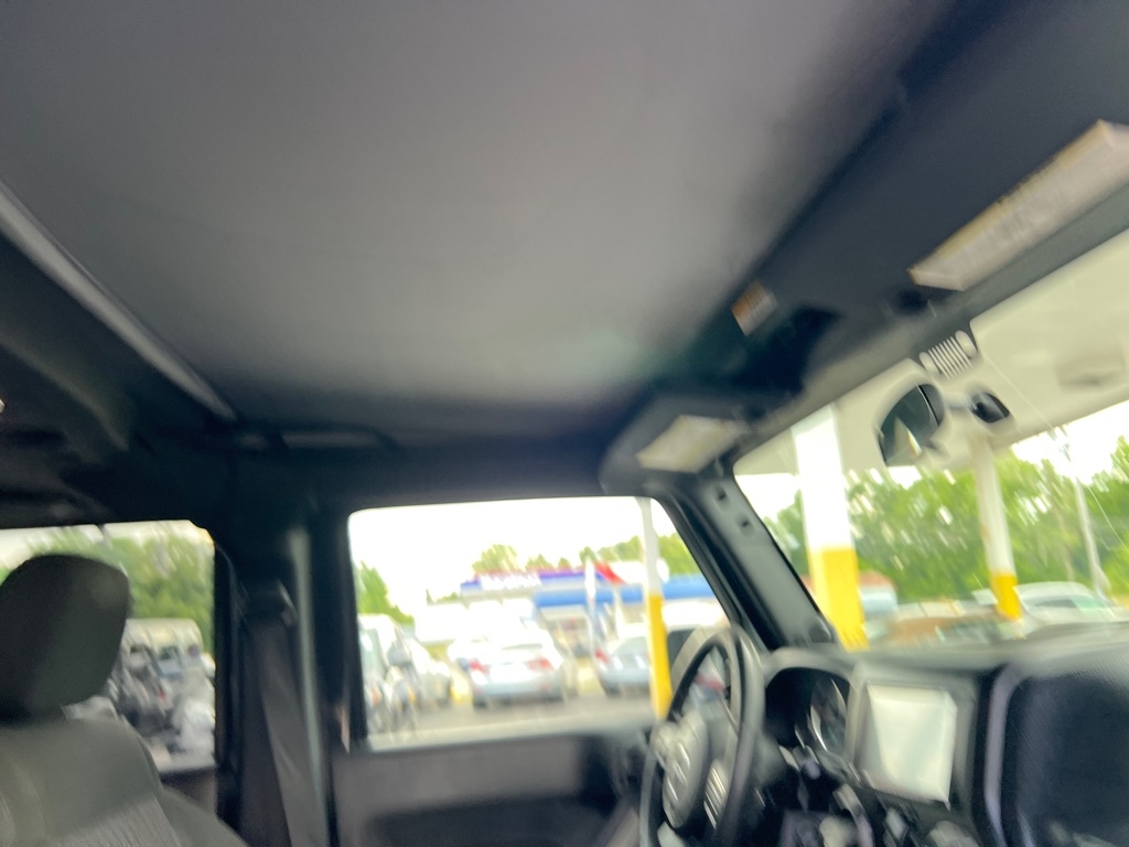 Jeep Wrangler Unlimited Sport 4WD 2011