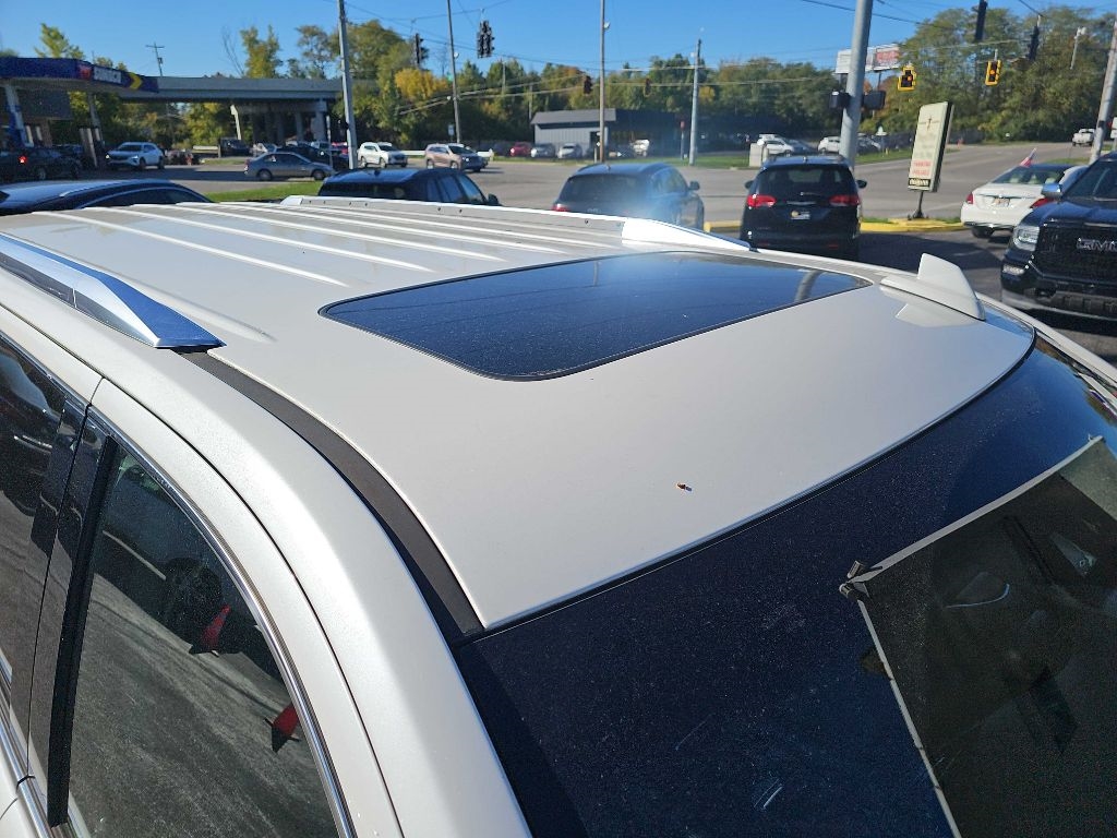 Cadillac Escalade ESV Luxury 4WD 2017