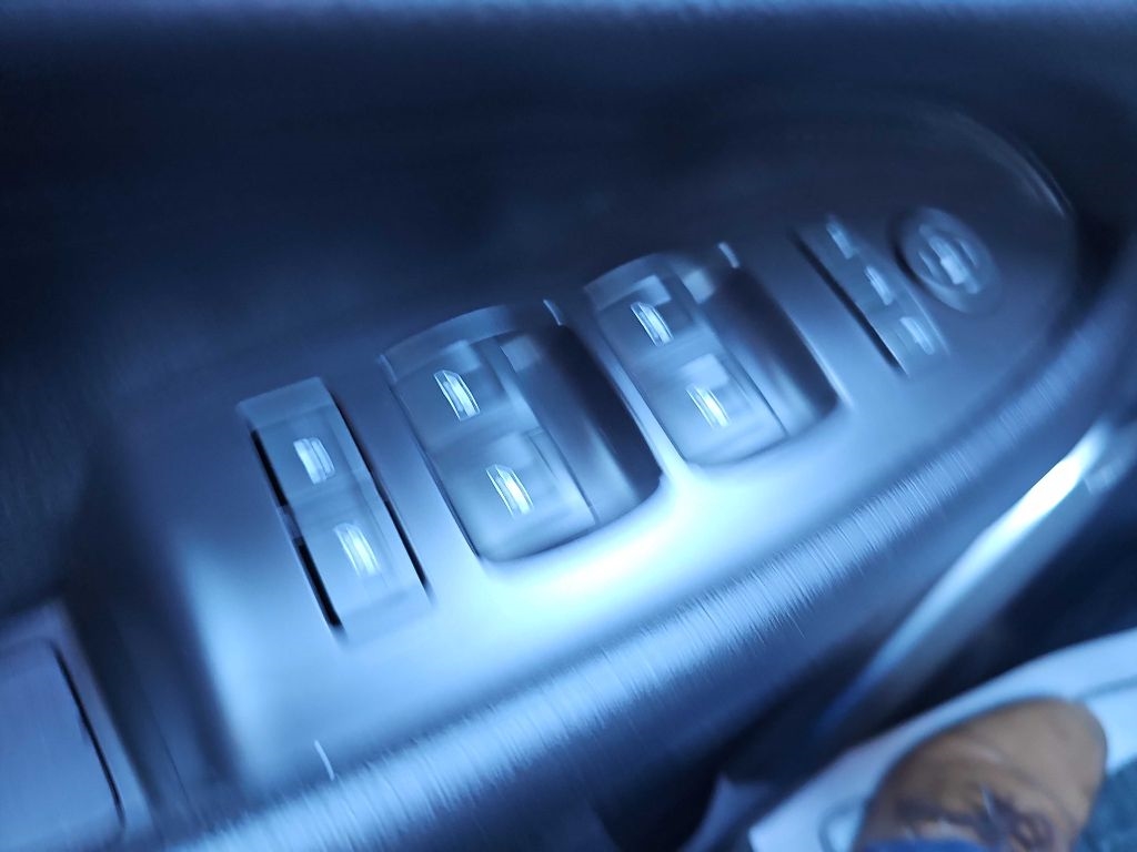 Cadillac Escalade ESV Luxury 4WD 2017