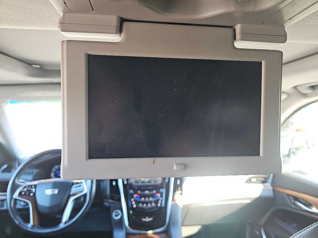 Cadillac Escalade ESV Luxury 4WD 2017