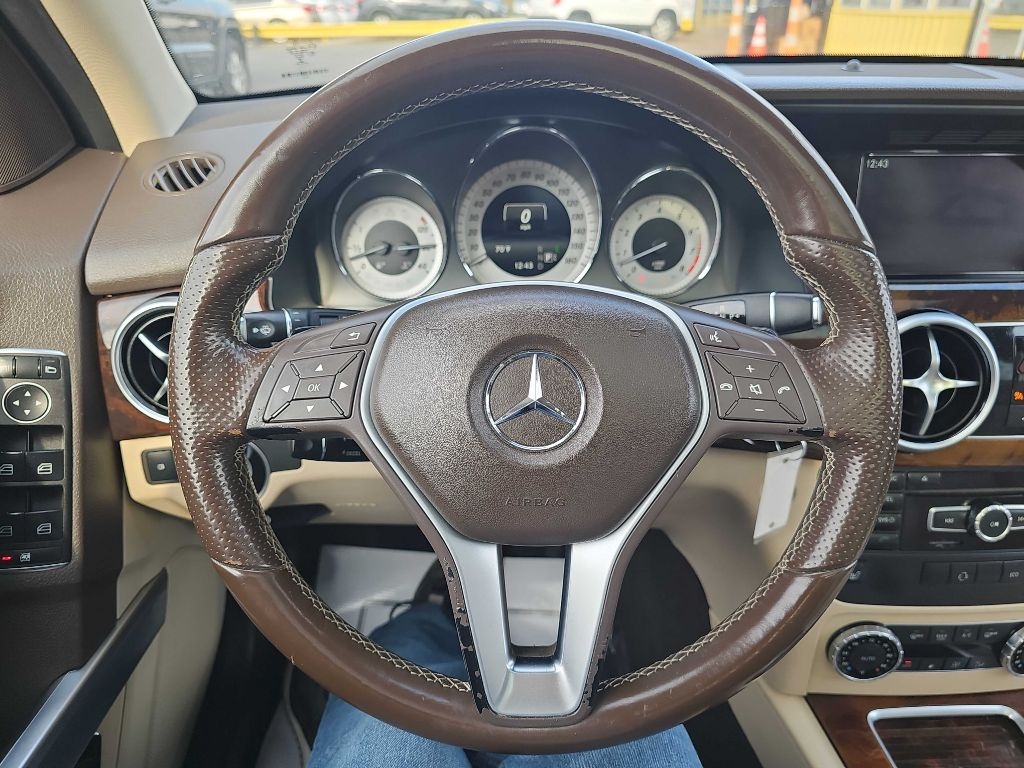 Mercedes-Benz GLK-Class GLK350 2015