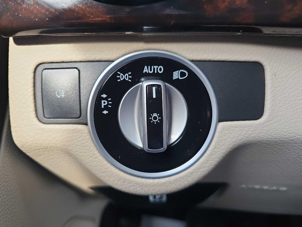 Mercedes-Benz GLK-Class GLK350 2015