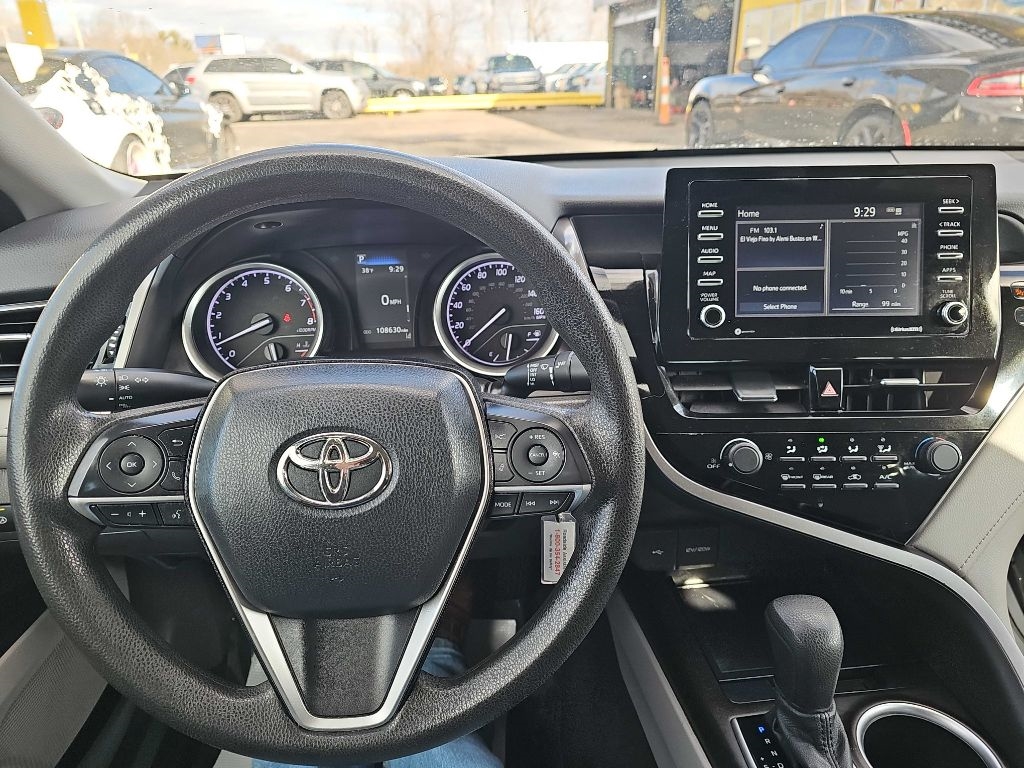 Toyota Camry LE 2021