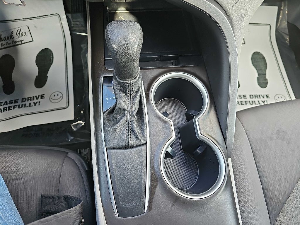 Toyota Camry LE 2021