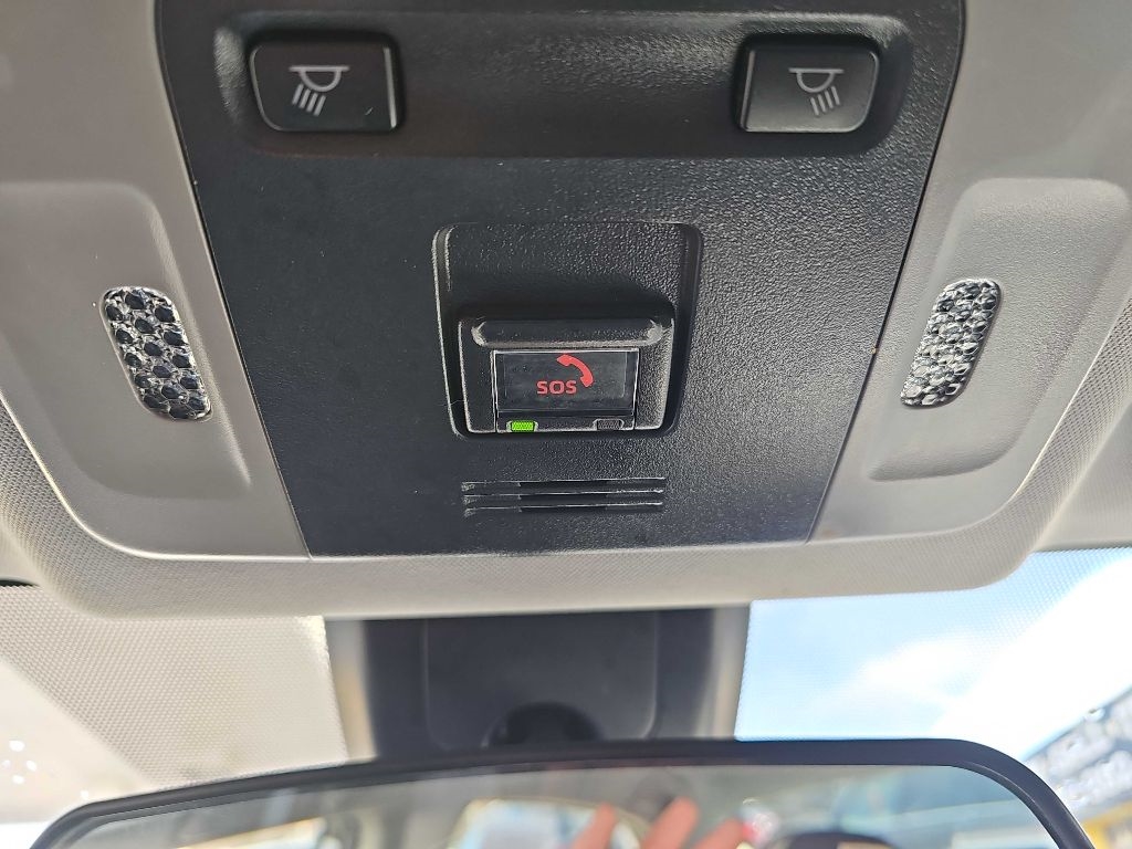 Toyota Camry LE 2021